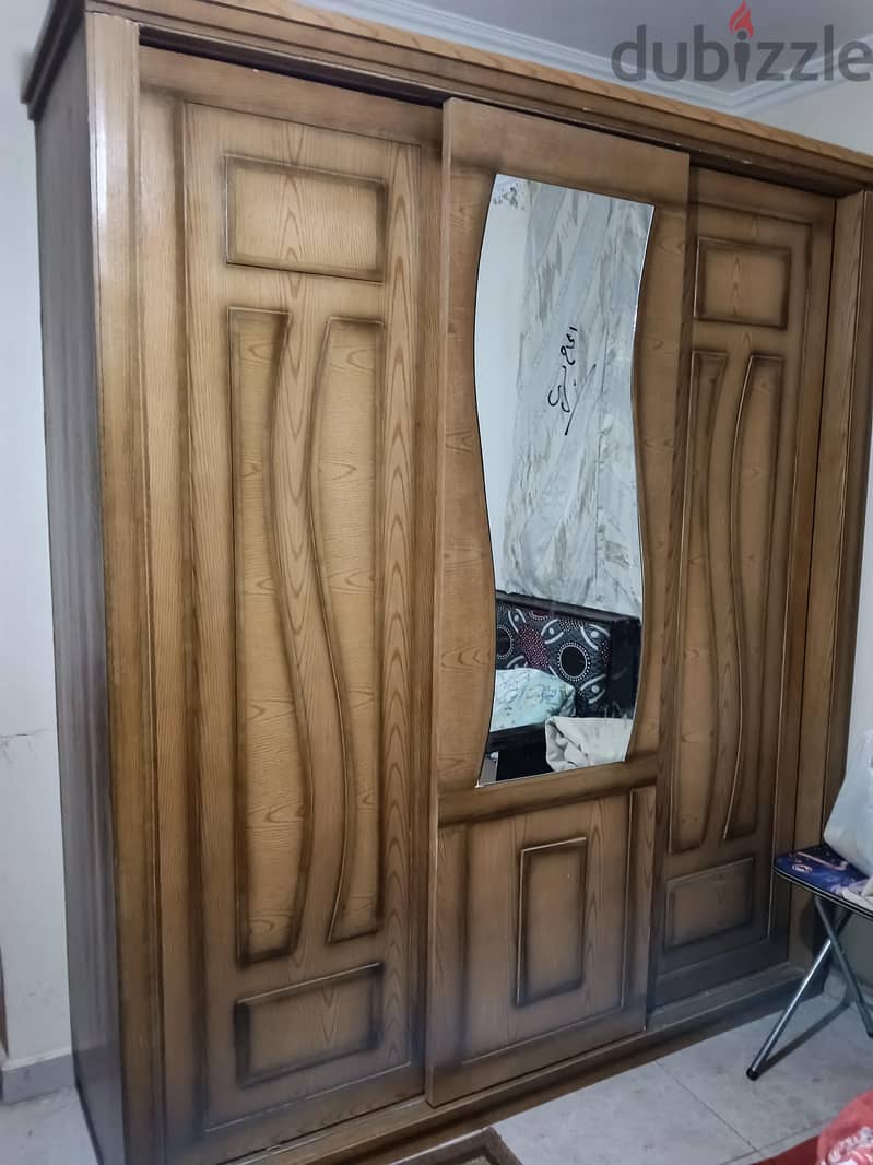 دولاب 1