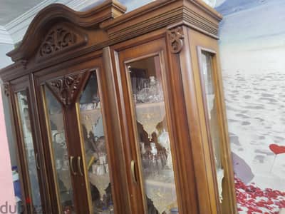 نيش من ٤ درف