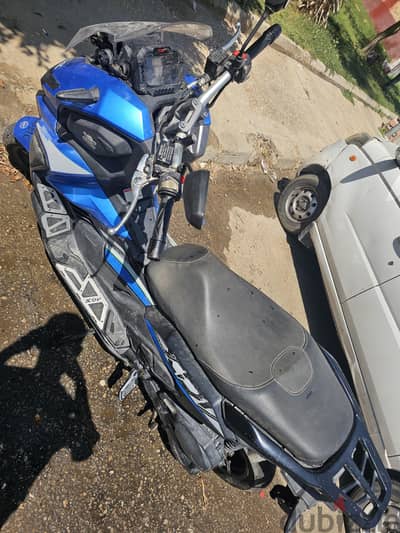 اسكوتر كيواي xdv 200 cc