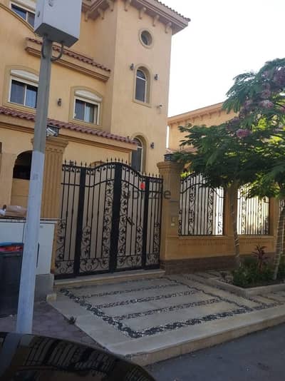 فيلا مميزه للبيع في الرحاب في موقع راقي جدا الهيلز