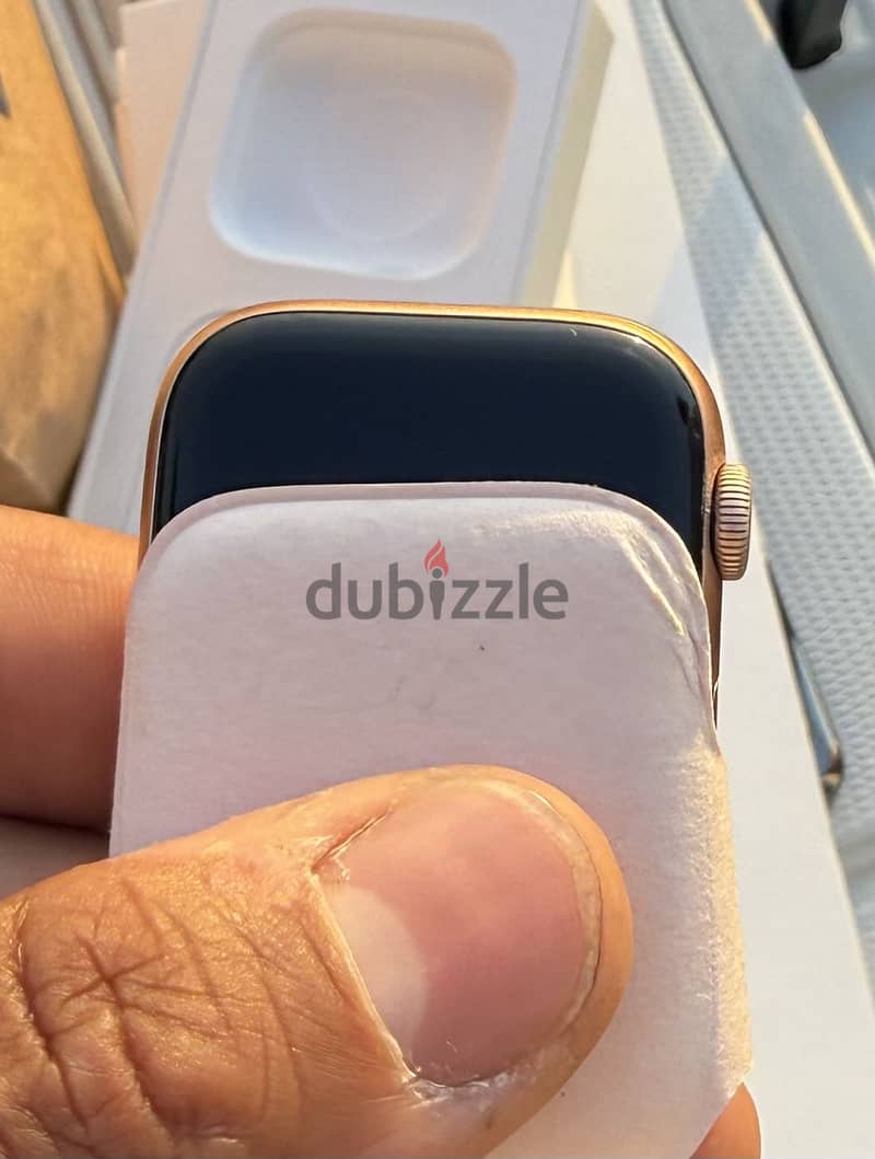 Apple watch 44  gold 1