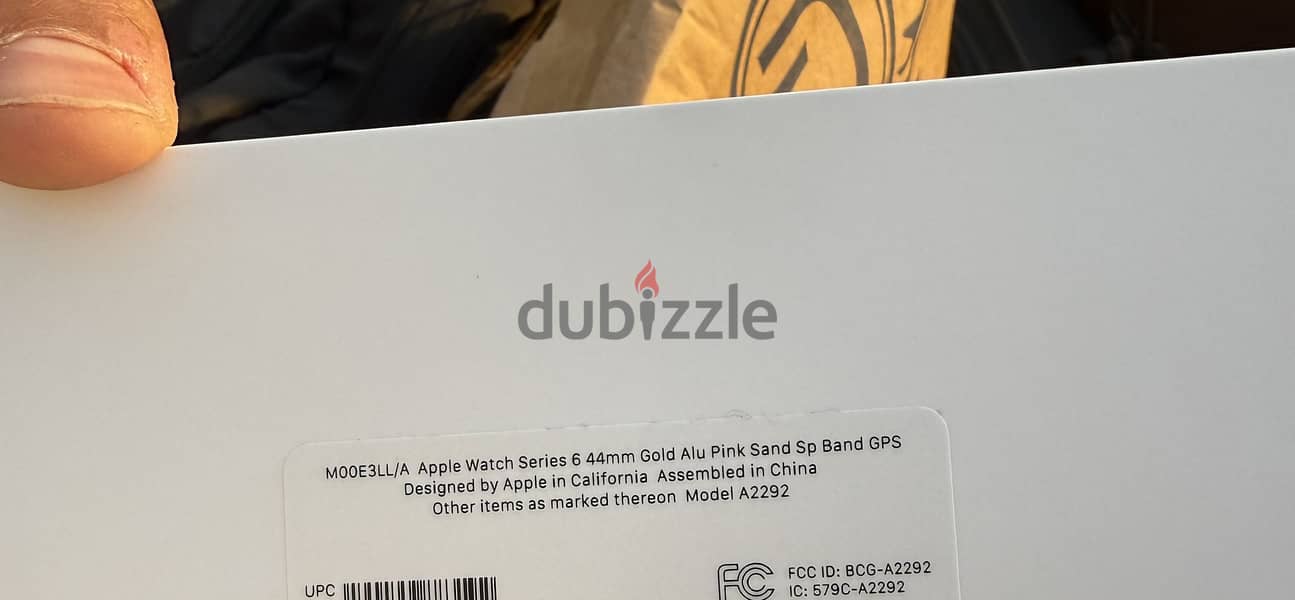 Apple watch 44  gold 4