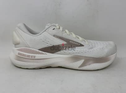 بروكس (Brooks)