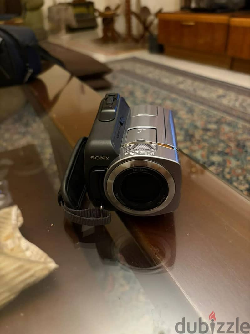 Sony handy cam DCR-SR 85 4
