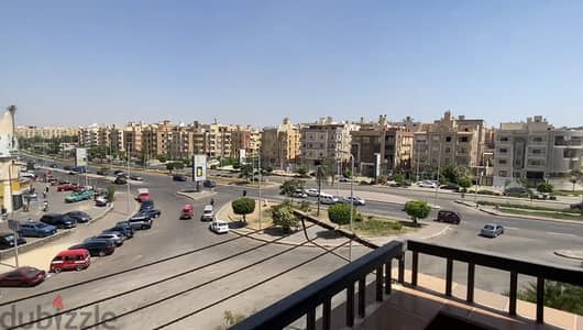 فرصة مميزة للسكن أو الاستثمار- شقة للبيع بالشيخ زايد بالحي السادس عشر