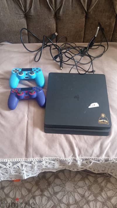 Ps4 slim