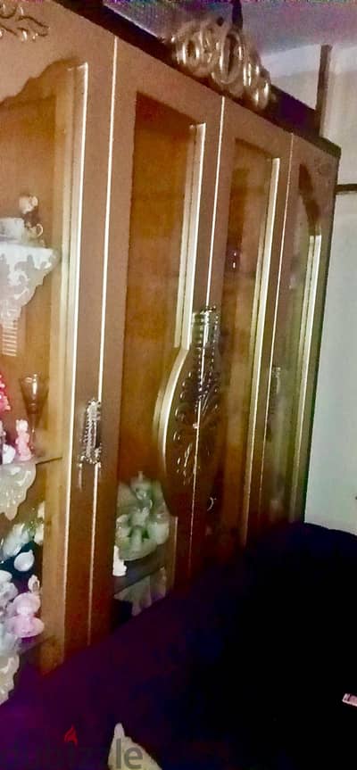 نيش 2 متر بحالة ممتازة جداا