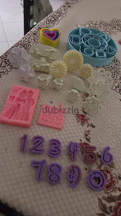 أدوات حلويات