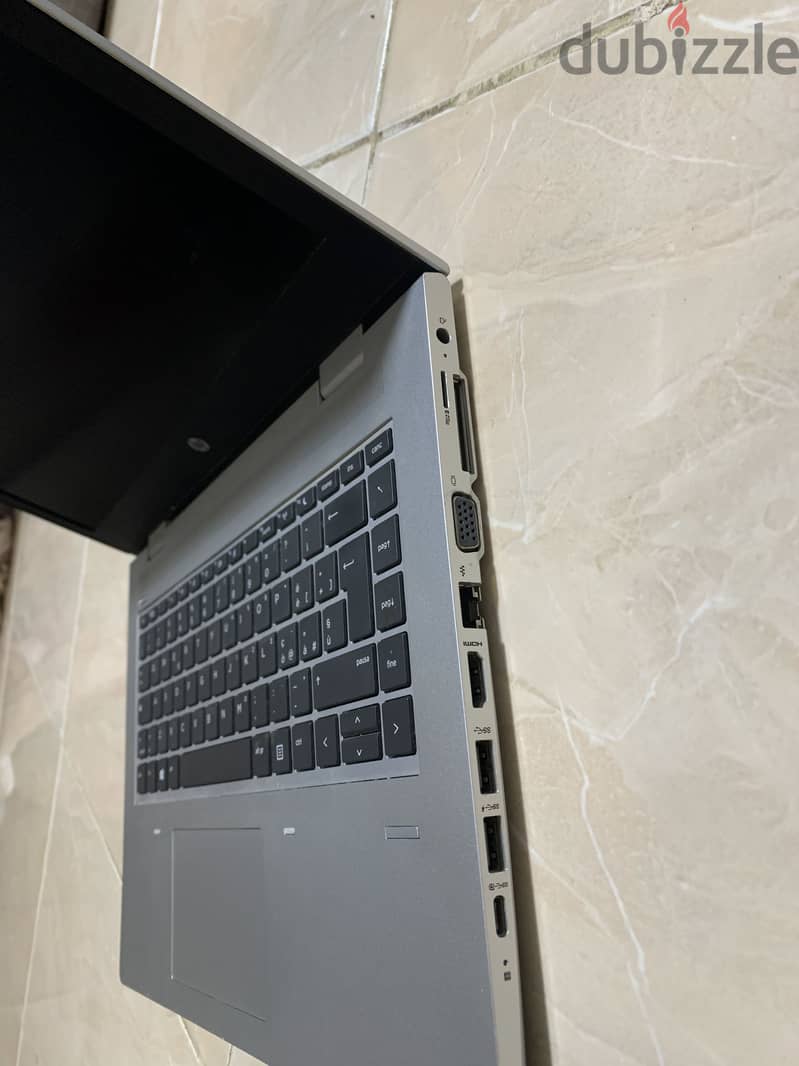 HP brobook 640 G4 1
