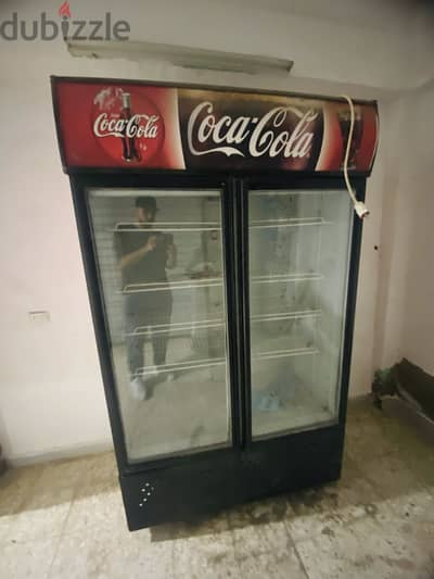 ثلاجه عرض كوكاكولا للبيع