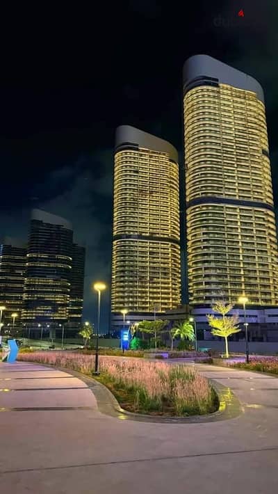 بسعر مميز جدا شقة استلام فوري  بفيو بانورامي في أبراج العلمين تشطيب الترا سوبر لوكس
