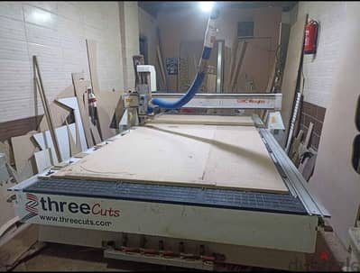 روتر اخشاب cnc لشغل الاؤيمه 2d  و 3d