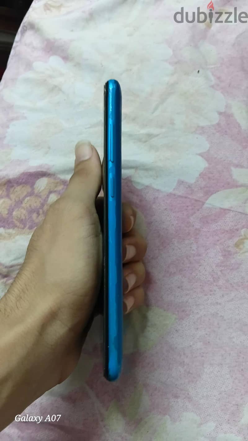 Samsung M11 5