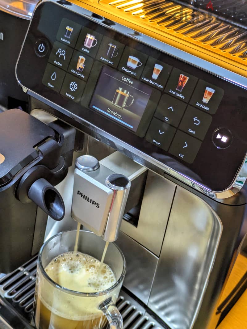 Philips Coffee Machine 5500 3