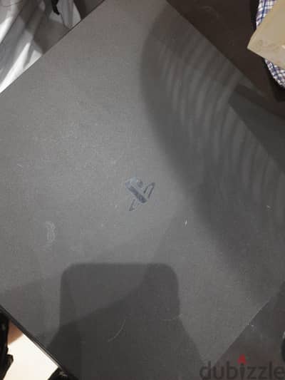 PS4 Slim شبه جديد