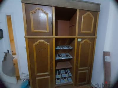 دولاب للبيع