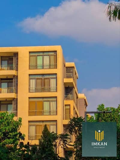 شقه للبيع بالتقسيط على 12 سنه و بخصم 50% على الكاش في كمبوند تاج سيتي Taj city في التجمع الاول و القاهره الجديده بجوار ميفيدا و مطار القاهره