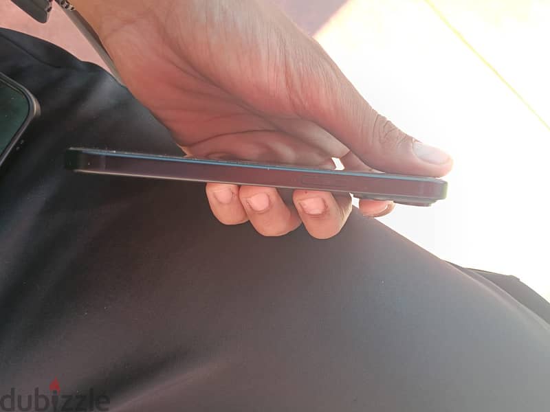 Apple - iPhone 15 2
