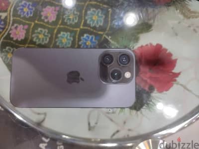 آبل - آيفون 15 برو