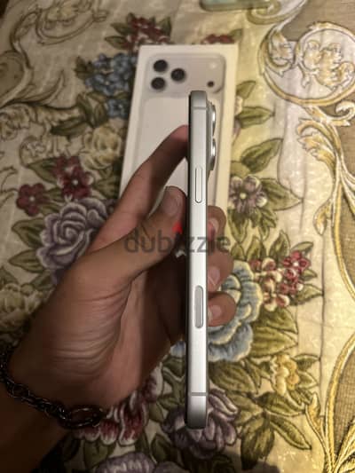 آبل - آيفون 17 برو ماكس
