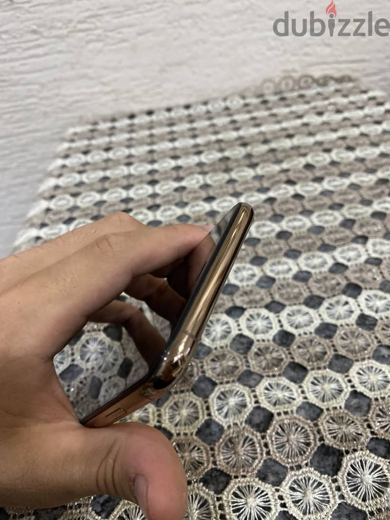 آبل - آيفون اكس اس ماكس 3