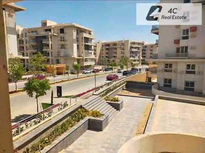 اي فيلا روف استلام فوري متشطبه أول ساكن بأقل من سعر السوق ريسيل 3 غرف وغرفة مربية في Mountain View iCity التجمع الخامس بالقرب من جولدن سكوير للبيع