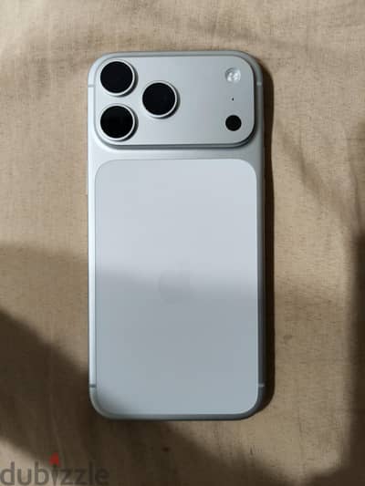 Apple - iPhone 17 Pro Max