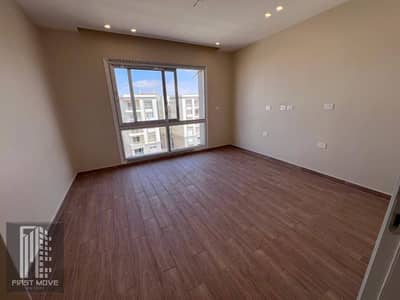 3-bedroom apartment in Fifth Settlement, directly on South 90th Street.