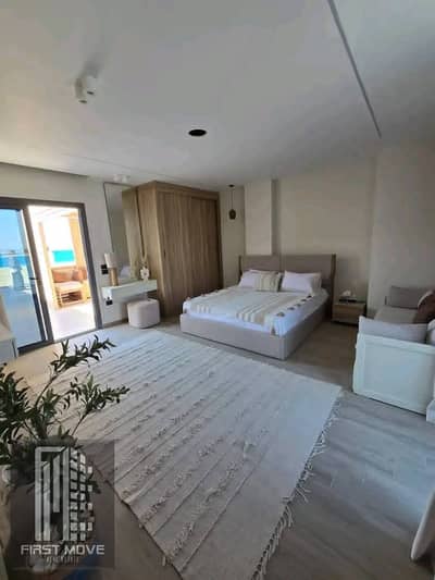 Receive a ready unit and enjoy a charming sea view with the highest levels of privacy and luxury in an exceptional location on the North Coast.