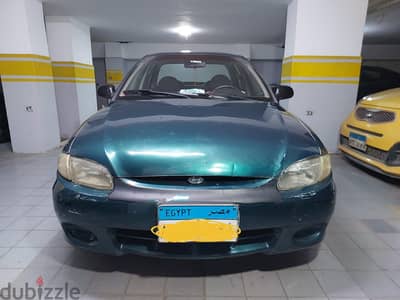 هيونداي أكسنت 1999 فابريكة بالكامل برة وجوة ماعدا اكصدامين