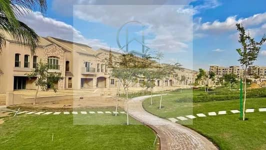 تاون هاوس 4 غرف بحري بسعر لقطه ريسيل من المالك للبيع في كمبوند جرين اسكوير حسن علام بمدينه المستقبل سيتي