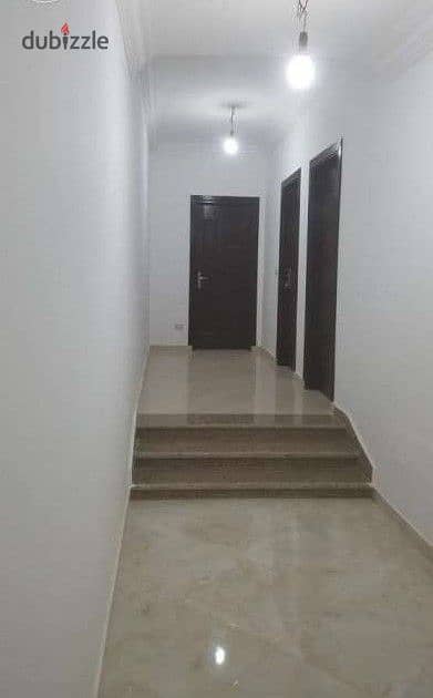 شقة للايجار 275 م فى الحى الخامس الشيخ زايد Apartment for rent 275m - 5 District El Sheikh Zayed