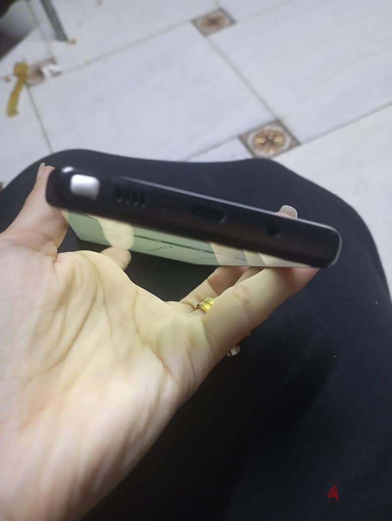 سامسونج نوت 9 بدون فصال 8