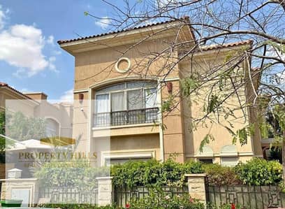 A villa you will receive fully finished with air conditioning for sale in the assembly next to Auc