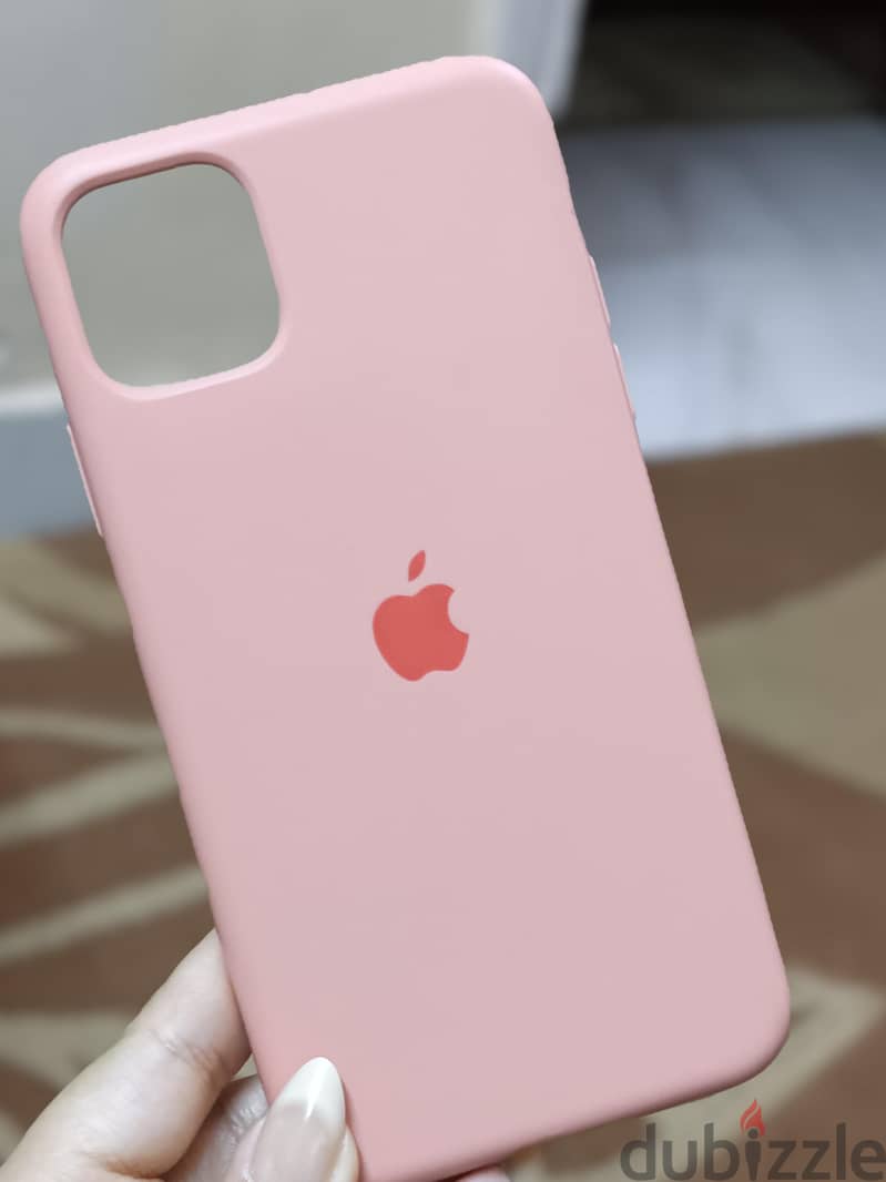 جرابات ايفون 9