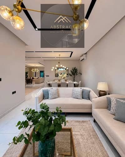 تاون هاوس بخصم 50% مع Direct Lagoon View! في لوكيشن مميز في القاهرة الجديدة بالقرب من الشروق والعاصمة الإدارية وبالم هيلز التجمع