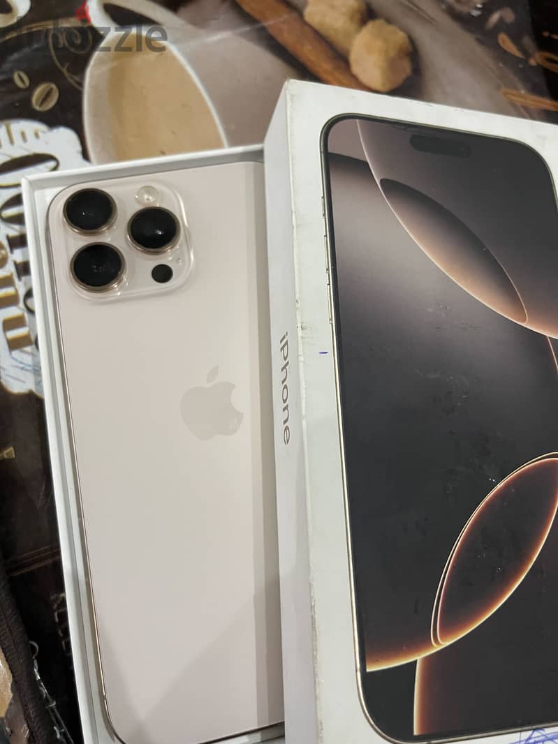 Apple - iPhone 16 Pro Max 2