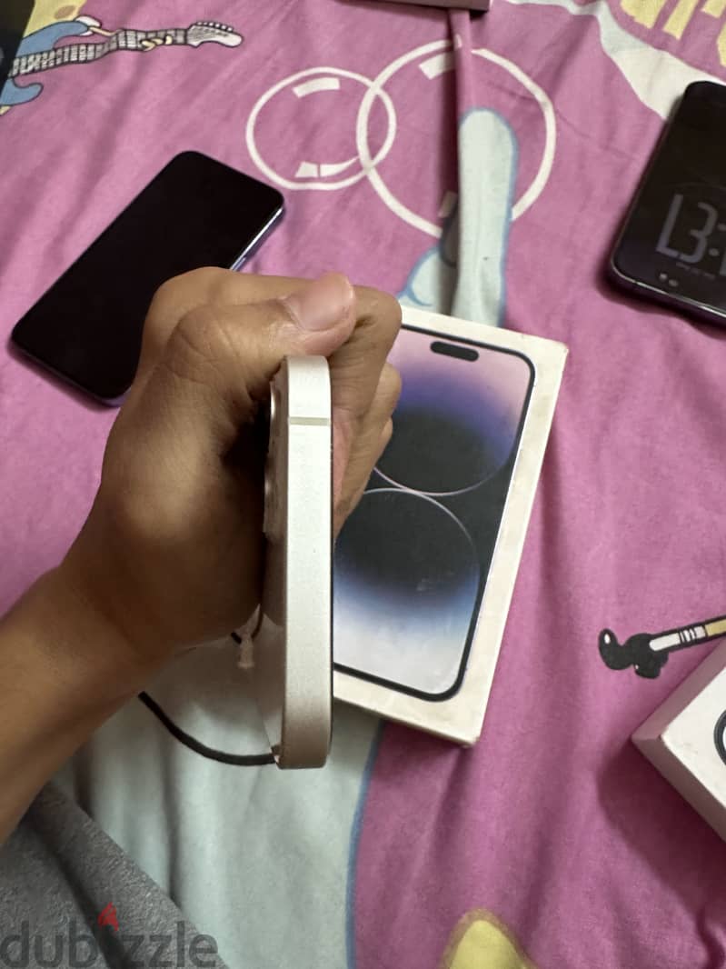 Apple - iPhone 13 5