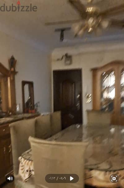 سفره كامله للبيع دلسوار ونيش وتربيزه سفره 8كراسي