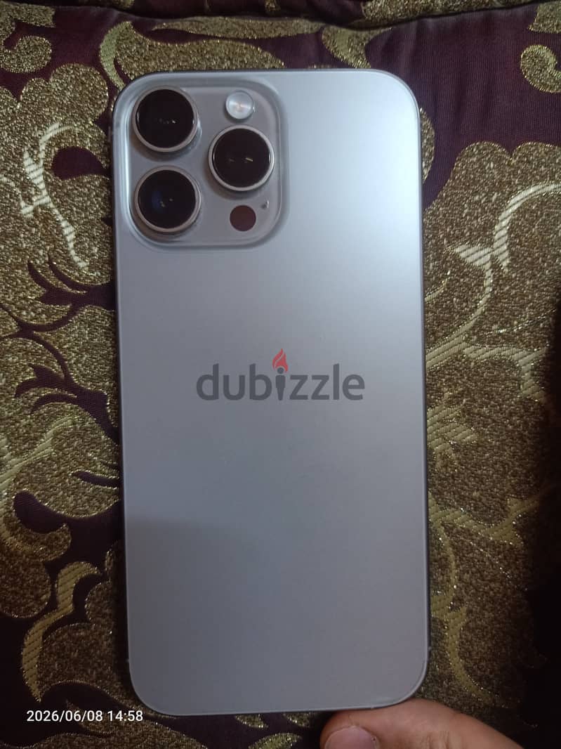 Apple - iPhone 16 Pro Max 6