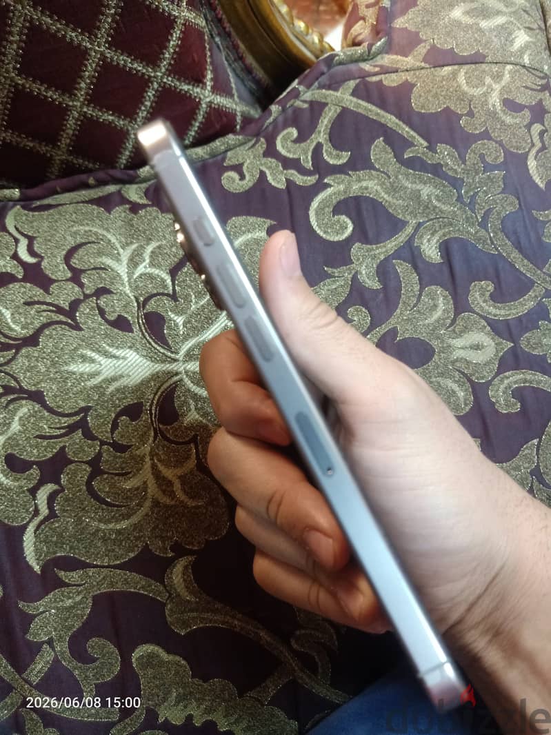 Apple - iPhone 16 Pro Max 10
