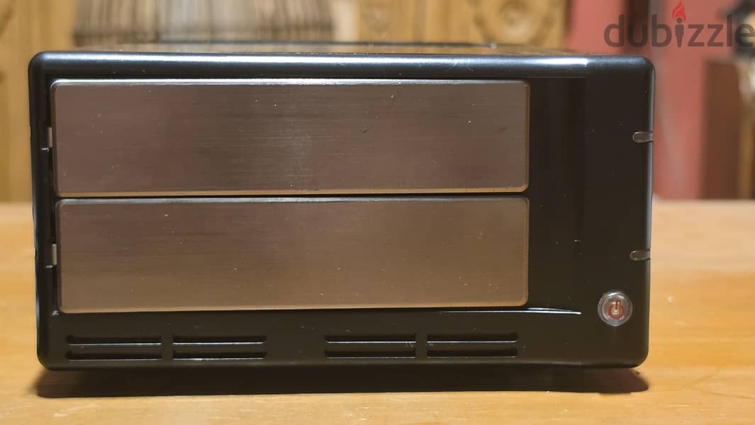 3.5" Eternal HDD Rack 1