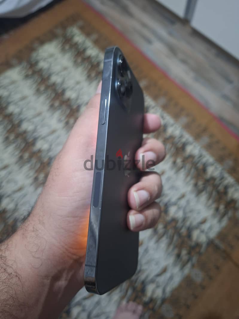 آبل - آيفون 12 برو ماكس 4