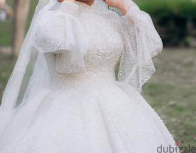 فستان زفاف للبيع بسعر لوقطه ٥
