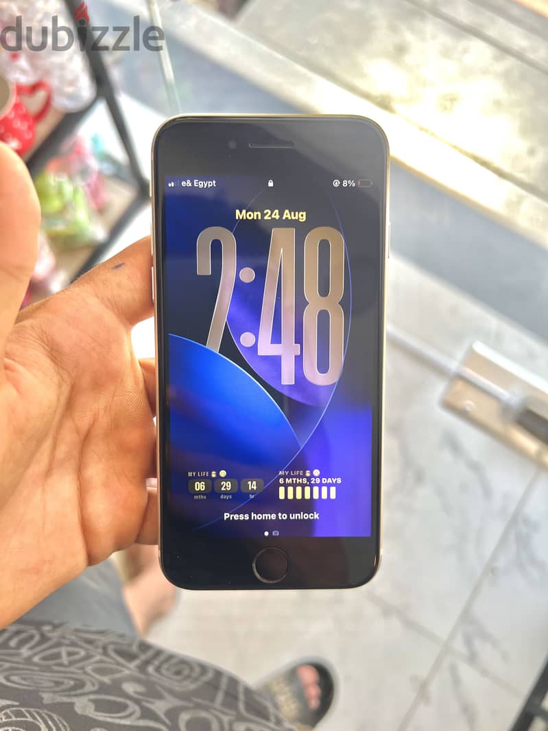 Apple - iPhone SE 1