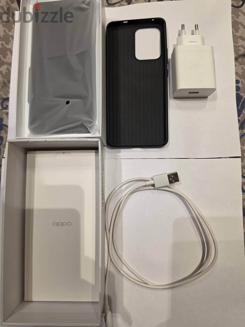 OPPO Reno13 F 1