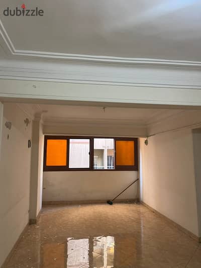 Apartment for rent in Tharwat Al-Taram 130 m super lux