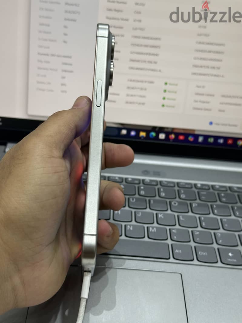 Apple - iPhone 15 Pro Max 2