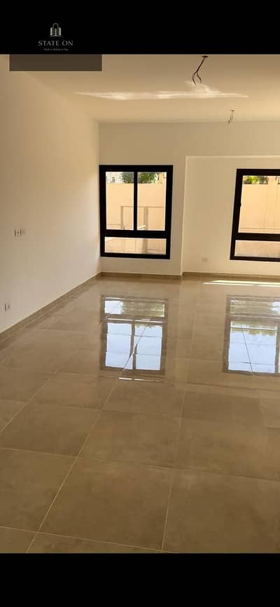 شقة بجاردن للإيجار في مراسِم | Fifth Square | 145م + جاردن 100م | 3 غرف