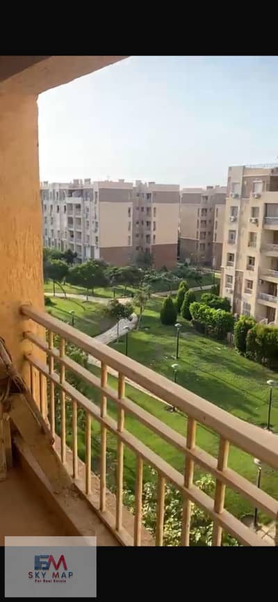 شقه ٩٦متر للايجار قانون جديد بالمطبخ بمدينتي